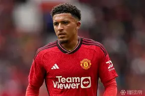 线上娱乐-包含桑乔转会利物浦，强化前场攻击力的词条