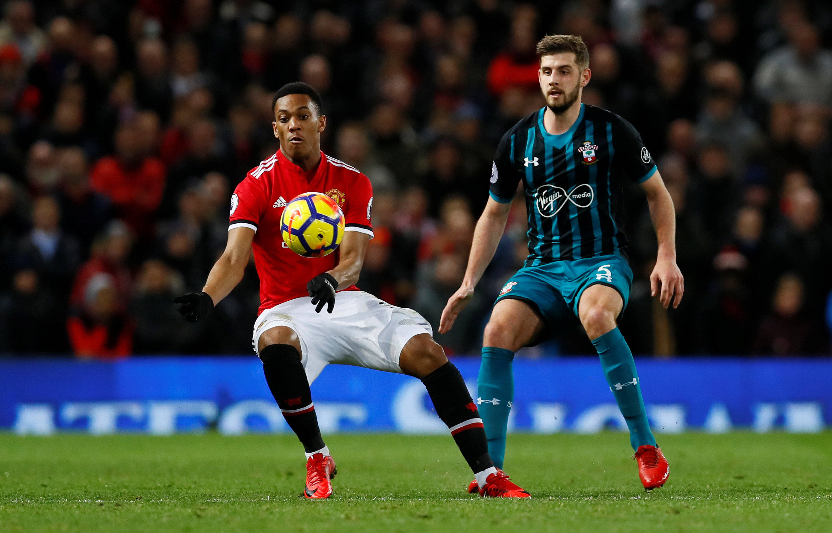 在线游戏-南安普顿客场击败外伦敦，继续稳健发挥的简单介绍